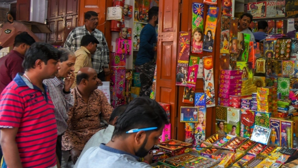 Deepavali 2023 What Are Green Crackers And How To Identify 