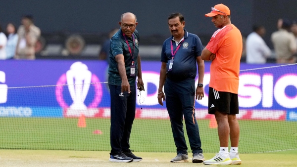 Ind vs Aus: Pitch Report, Weather Forecast, ODI Stats, and Records Ind vs Aus: Pitch Report, Weather Forecast, ODI Stats, and Records