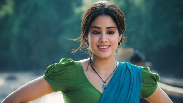 janhvi-kapoor-and-khushi-kapoor