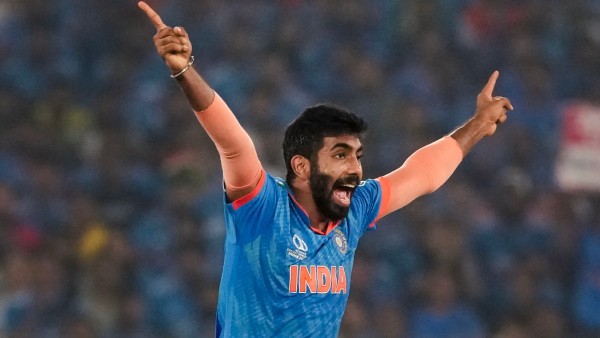 IPL 2024: MI Bowler Jasprit Bumrah Sparks Intrigue with Cryptic Instagram Post: Will He Joins RCB? 