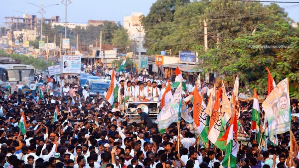 karnataka-congress-leaders-marched-to-telangana