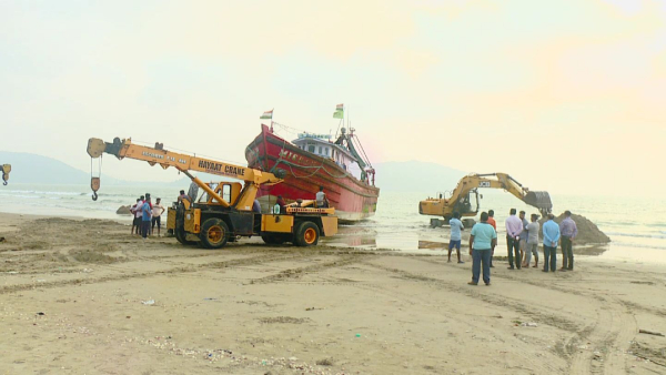 Karwar Port Pending Dredging Work Poses Huge Challenges for Fishermen and Docking of Fishing Boats