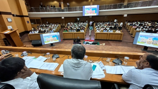 Ramanagara: Krishna Byre Gowda warned to complete the crop survey within a week