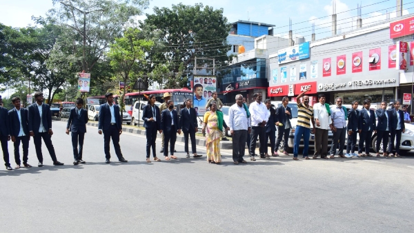 Cauvery Dispute: Mandya Students Support Farmers Protest