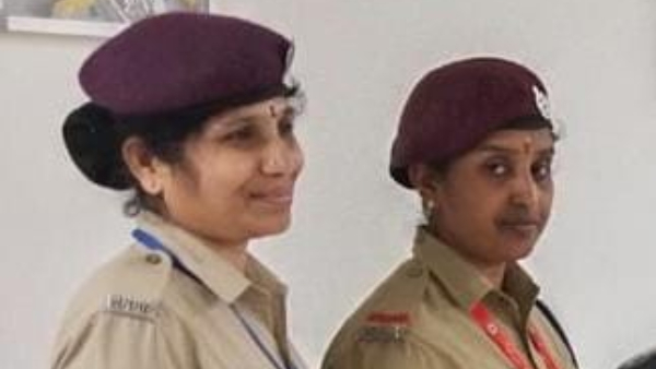 Namma Metro: BMRCL Home Guards Find Gold Ring In Metro, Return It To Owners