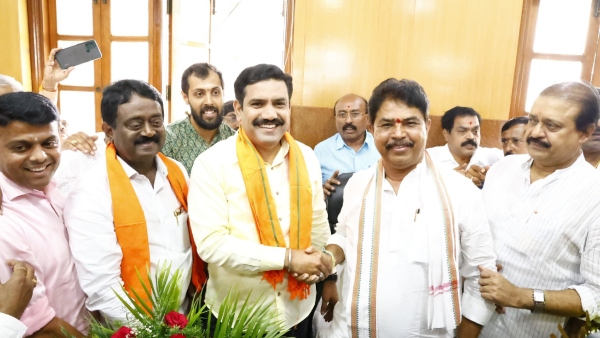 opposition-leader-r-ashok-inaugurated-the-office