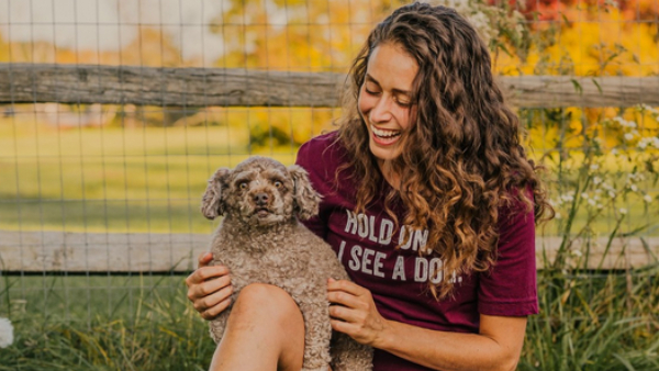 Woman Earns Rs 30,000 An Hour In Pet Psychic Job