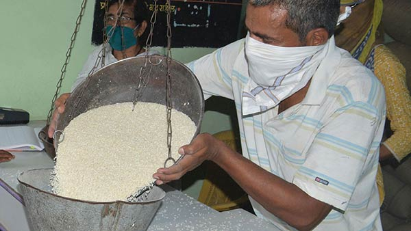 Fair price shop operators protest, no ration in the state since November 7, know the reason