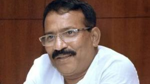 Minister RB Thimmapura Fierce Attack Against BJP Leader