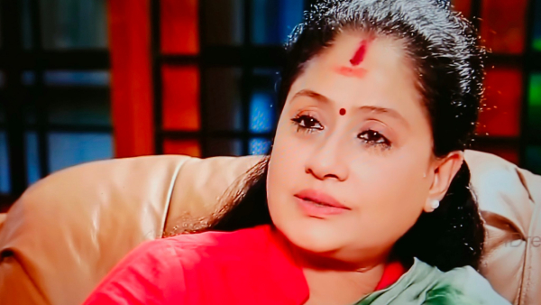 Telangana Polls:BJP Ignoring Vijayashanthi, Her Name Missing in candidate List, Expect Join congress