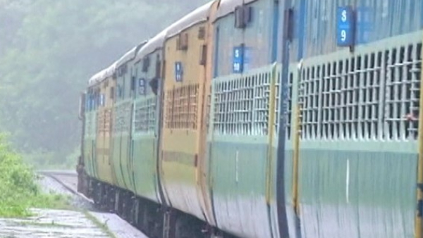 Bengaluru Vijayapura Deepavali Special Train Schedule And Stations