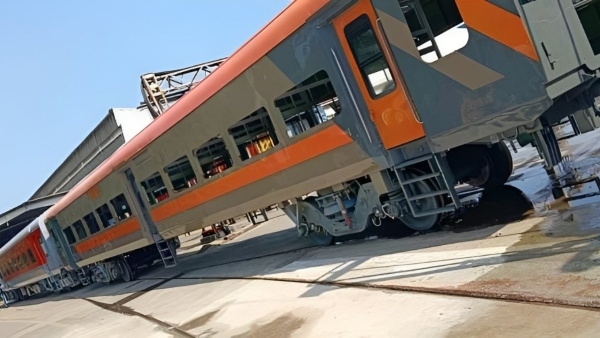 Vande Sadharan Express: Design, Coaches, Routes, Top Speed, Features and Details