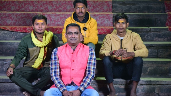 Ayodhyas Sarayu Ghat Evening Aarti: Exclusive Glimpses - Oneindia Special Coverage