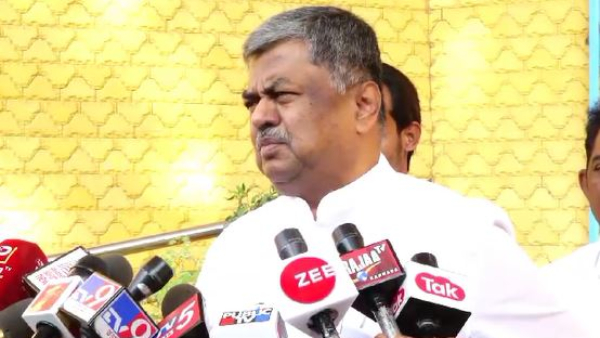  Hubballi: BK Hariprasad Said His Lok Sabha Election 2024 ticket Aspirant After Slams on BJP