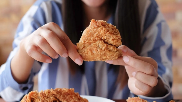 Healthy drinks that can help treat discomfort after ating oily foods in kannada