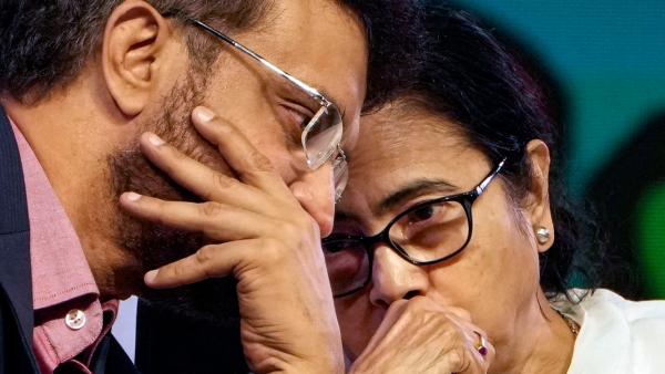 West Bengal CM Mamata Banerjee And Cricket Legend Sourav Ganguly Meets In Film Festival 