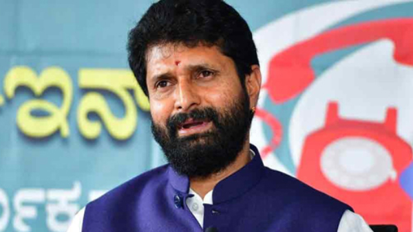 Siddaramaiah Will Give A Pass If The Assembly Has To See Says CT Ravi 