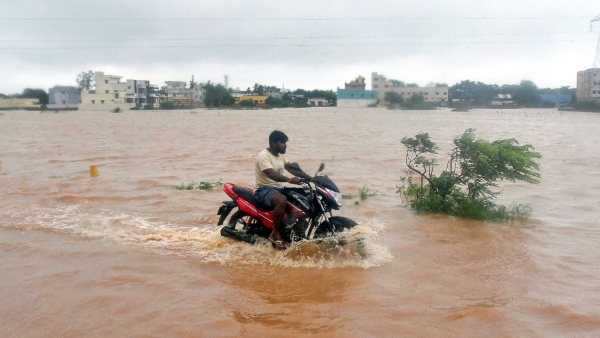 Alert: Cyclone Michaung Weakens to a Cyclonic Storm Following Landfall in Andhra Pradesh