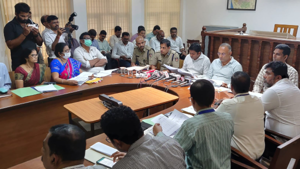 Health Minister Dinesh Gundu Rao Reaction About Covid Vaccination In Karnataka