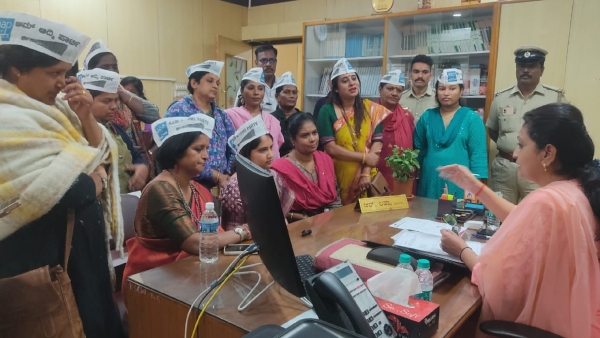 Govt Should Give Guarantee For Women Safety, Immediate Appoint President To Women commission: AAP