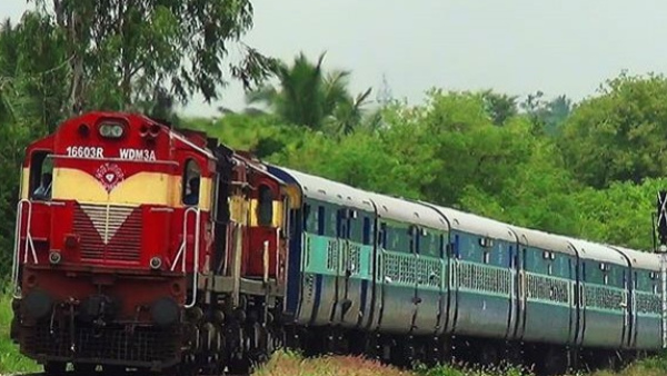 South Western Railway: Trains are delayed on these routes, know details