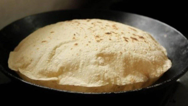 Jowar Roti Recipe: Know How to Cook North Karnatakas Famous Jolada Rotti in Kannada