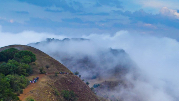 Winter Travel Guide: you see fog in this karnataka place