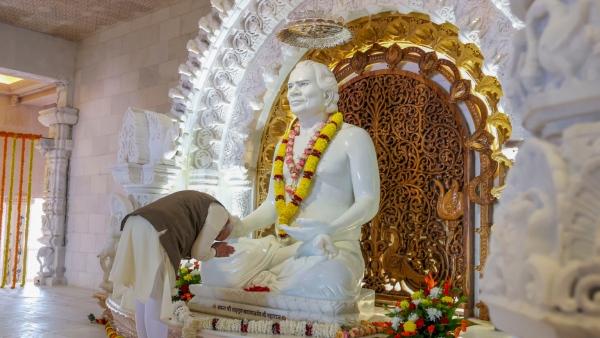 Modi inaugurated the worlds largest meditation temple, know where it is and what are its special features