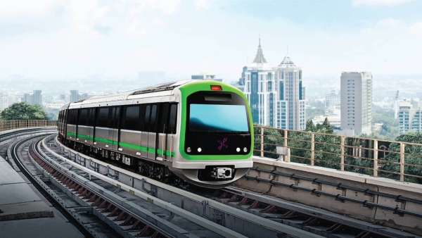 Namma Metro Passengers Demands To Metro Rail Start To Early on Monday 6am 