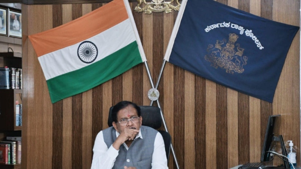 Attack On Lawyer By Police At Chikkamagaluru Govt Ordered For CID Probe Attack On Lawyer By Police At Chikkamagaluru Govt Ordered For CID Probe