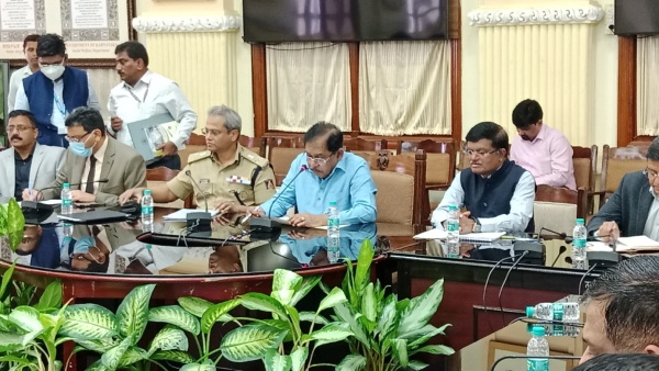 New Year Celebrations 2024: G Parameshwara Instruct Police High Alert,Additional Police deployment