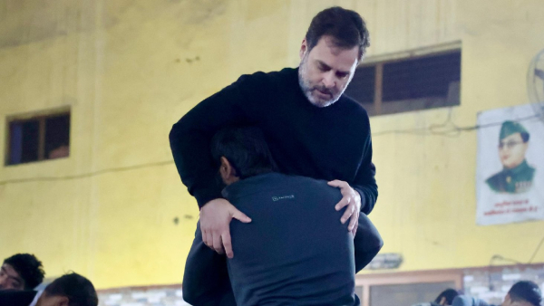 Rahul Gandhi wrestled with Bajrang Punia 