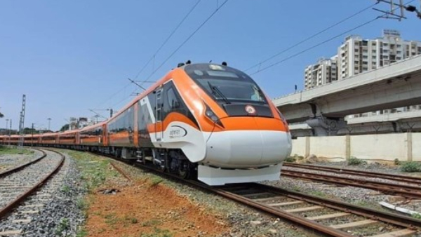 Vande Bharat: PM Modi will inaugurate to 2nd Saffron train in Varanasi
