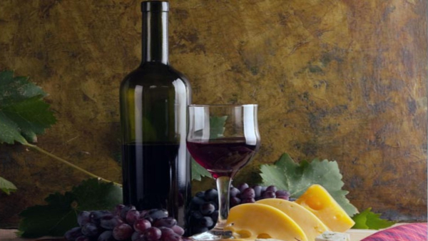 Homemade Fruit Wines For A Very Merry Christmas