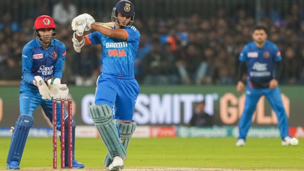 Aakash Chopra Advocates Inclusion of Yashasvi Jaiswal in T20 World Cup Squad Aakash Chopra Advocates Inclusion of Yashasvi Jaiswal in T20 World Cup Squad