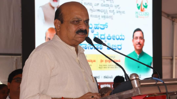 Main Congress Leaders Join BJP Soon Says Basavaraj Bommai