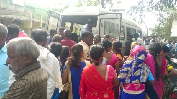 Bus collides with jeep near Hunsur: Four dead