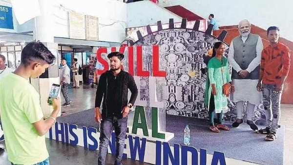 Central Railway chief PRO transfered after spells out cost of PM Modi selfie booths Central Railway chief PRO transfered after spells out cost of PM Modi selfie booths