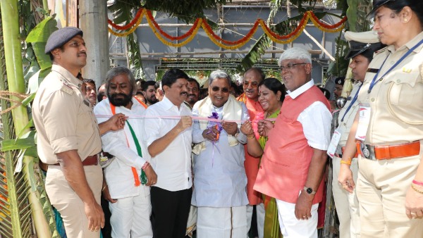 CM Siddaramaiah Questions Prime Minister Narendra Modi 