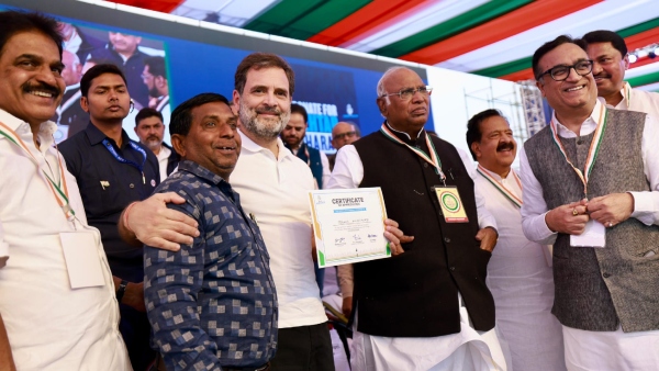 Lok Sabha Election 2024: NDA-INDIA Leaders Focusing On Karnataka Voters