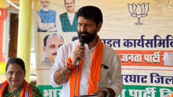 CT Ravis displeasure against Ananth Kumar Hegde Controversial Statement