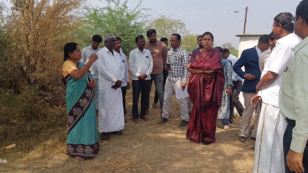 Deputy commissioner inspected lakes in Chamarajanagar Deputy commissioner inspected lakes in Chamarajanagar