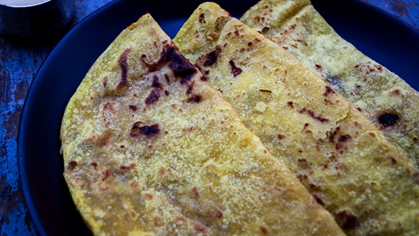 Ellu Holige Recipe: How to prepare Ellu Holige for Makar Sankranti at home