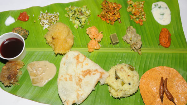 Food arrangement for 1,000 people per day in Ayodhya by this organization of Karnataka Food arrangement for 1,000 people per day in Ayodhya by this organization of Karnataka