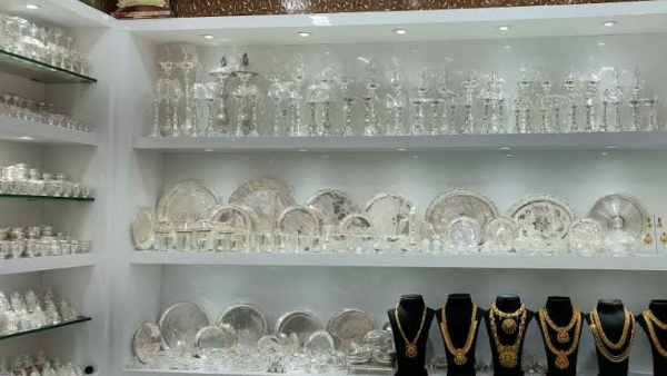 Fake officers Arrested By KR Puram Police