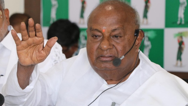 HD Deve Gowdas reaction to Kumaraswamy contest in the election
