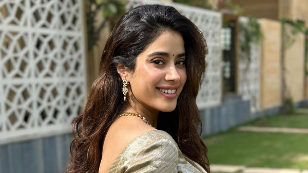 Janhvi Kapoor Saree Photos Created Storm In Social Media