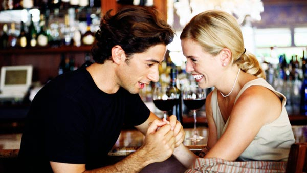 How you make a girl fall in love with you? 10 Psychology Tricks to Attract Girls How you make a girl fall in love with you? 10 Psychology Tricks to Attract Girls