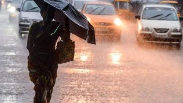 Next 2 Days Heavy Rain will Continue in Coastal, Light Rain Expect for Interior Districts of State