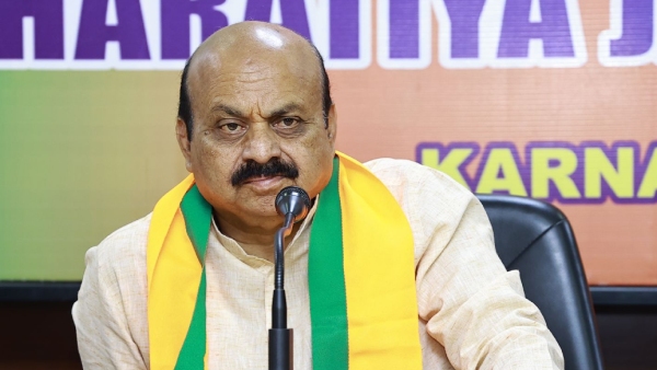 Retired KAS officer R Rudraiah joins BJP
